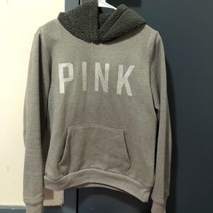 Fuzzy pink pull over